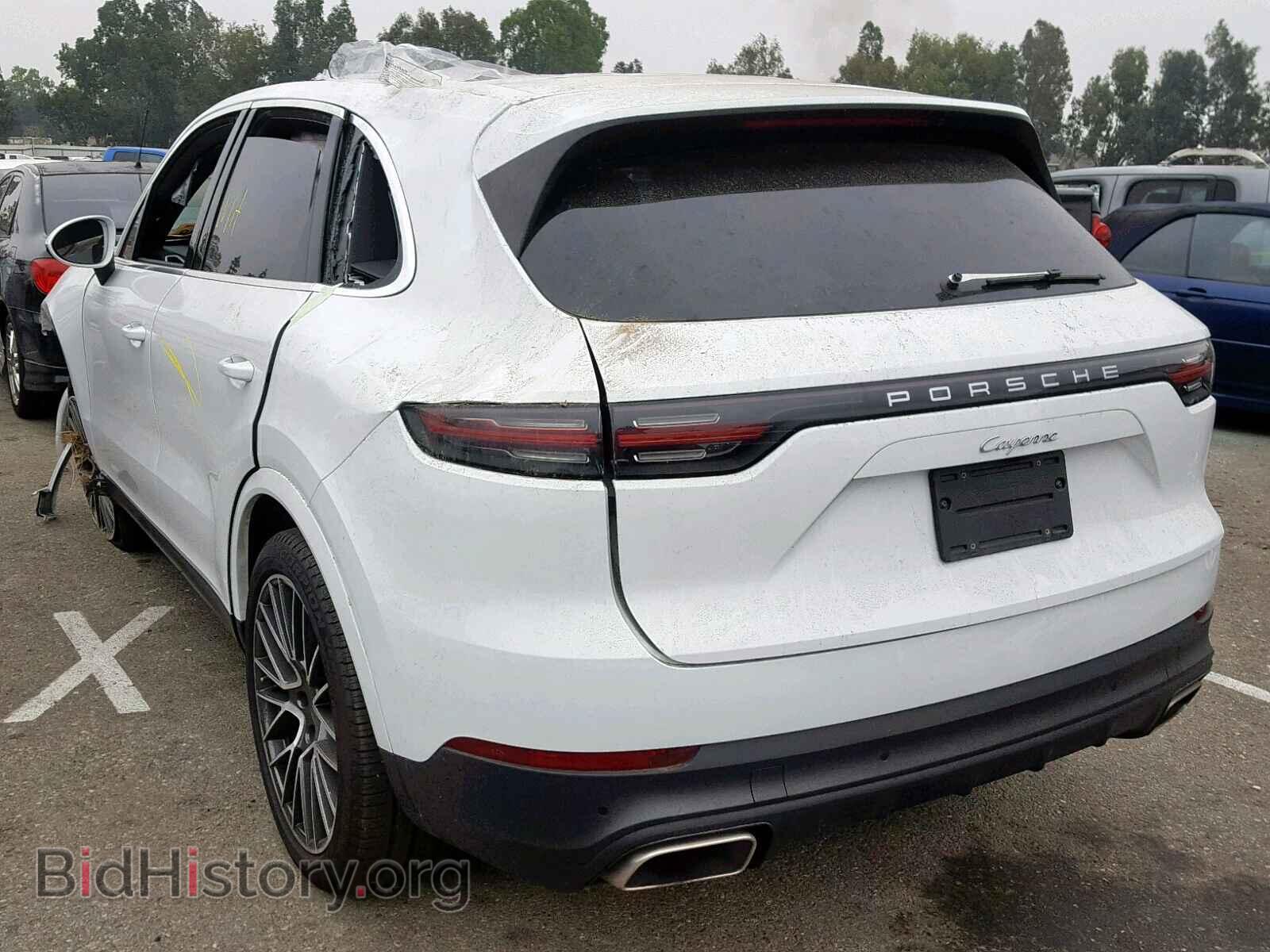 2019 PORSCHE CAYENNE - VIN: WP1AA2AY2KDA06555 - Photo 3