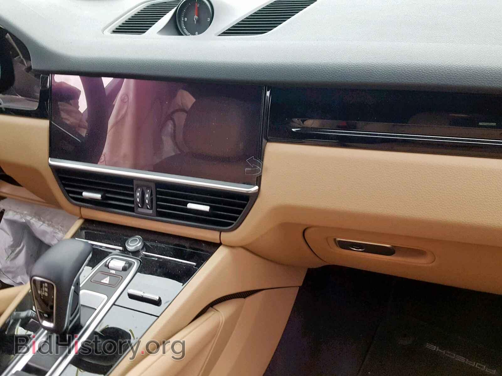 2019 PORSCHE CAYENNE - VIN: WP1AA2AY2KDA06555 - Photo 9