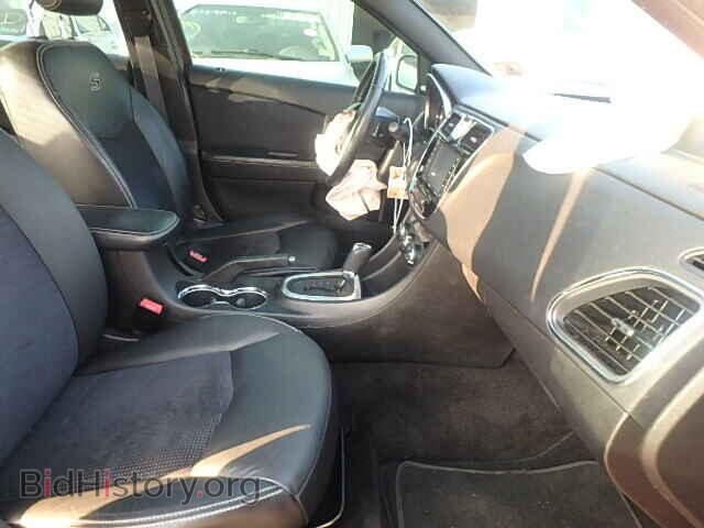2011 CHRYSLER 200 - VIN: 1C3BC8FG6BN567066 - Фото 5