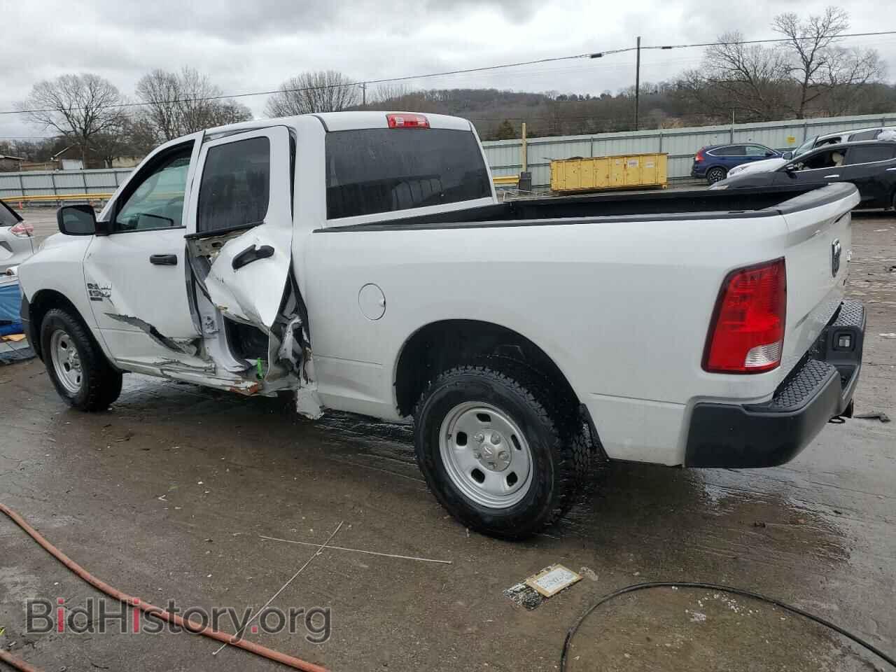 2019 RAM 1500 - VIN: 1C6RR7FG8KS647058 - Фото 2