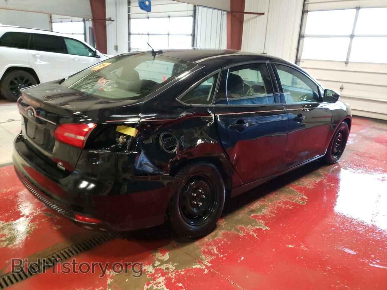 2017 FORD FOCUS - VIN: 1FADP3FE3HL306935 - Photo 3