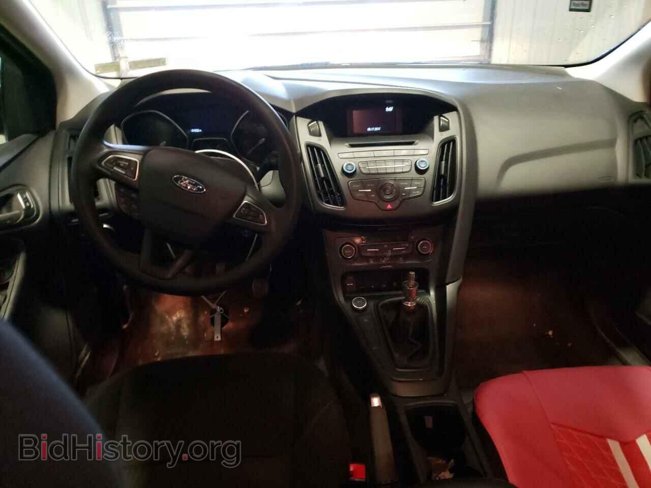 2017 FORD FOCUS - VIN: 1FADP3FE3HL306935 - Photo 8