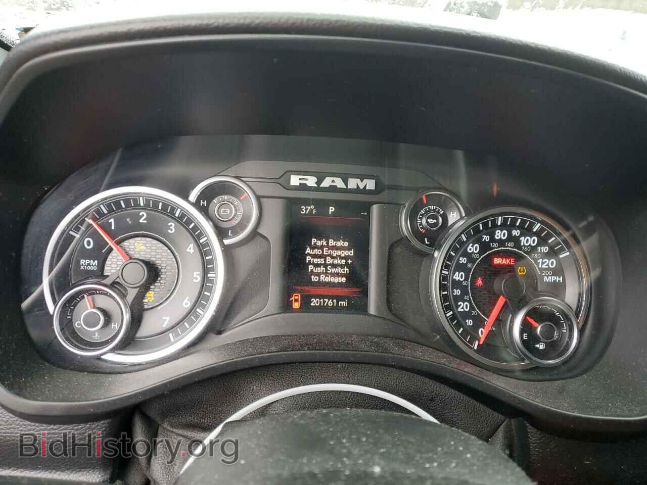 2019 RAM 1500 - VIN: 1C6SRFFT6KN730611 - Фото 9