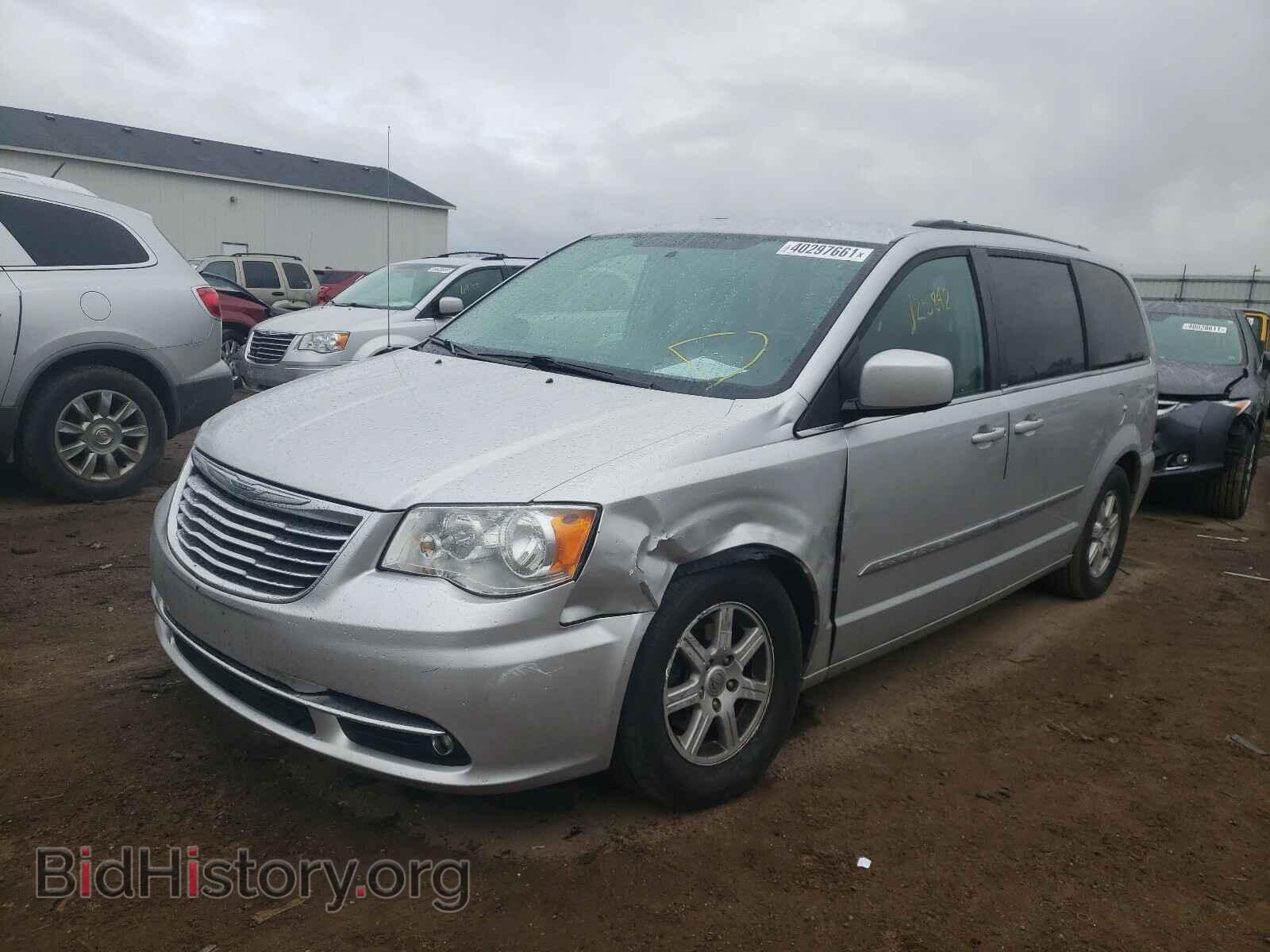 2011 CHRYSLER MINIVAN - VIN: 2A4RR5DG8BR681500 - Photo 2