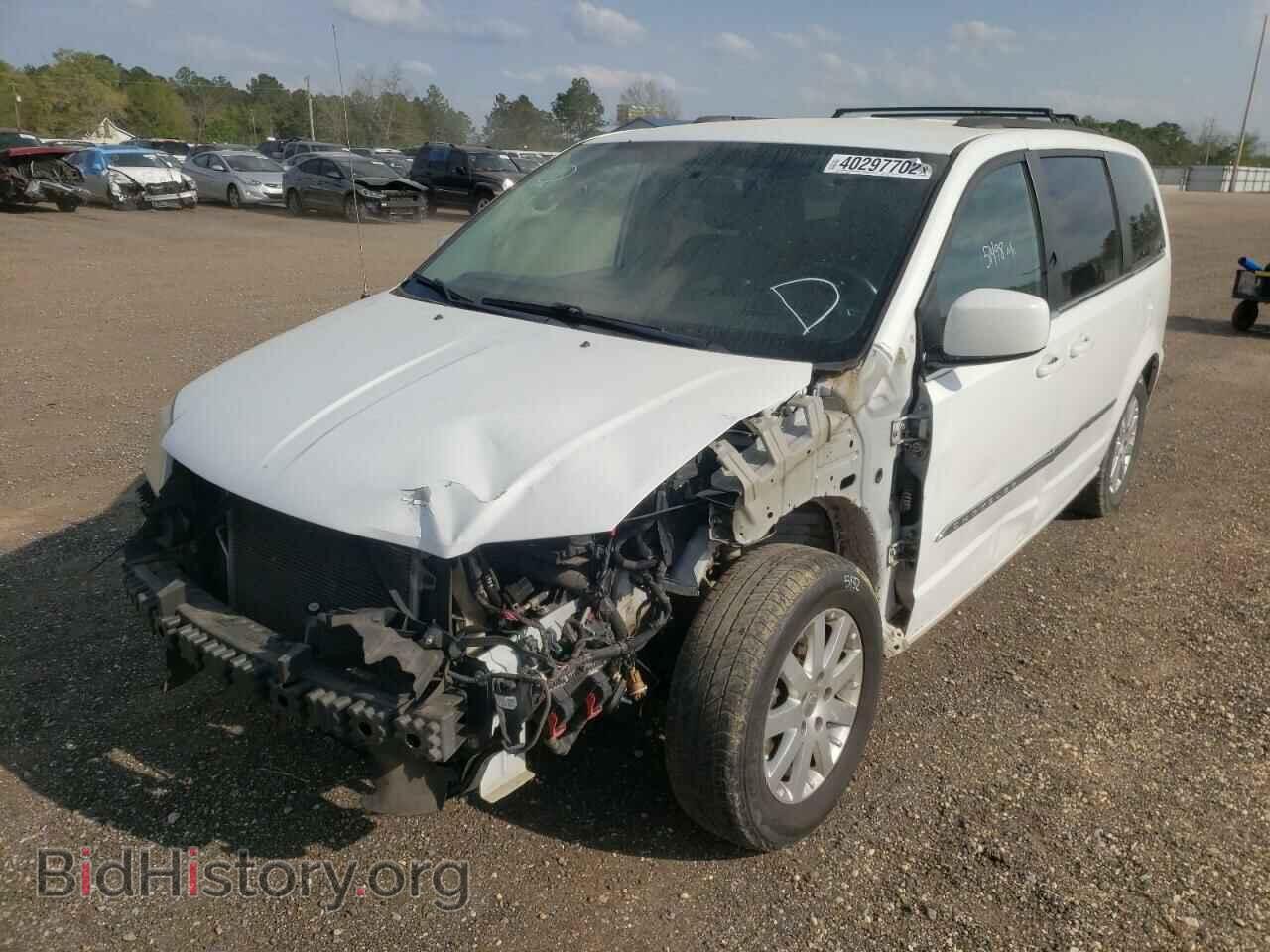 2014 CHRYSLER MINIVAN - VIN: 2C4RC1BG9ER211709 - Фото 2