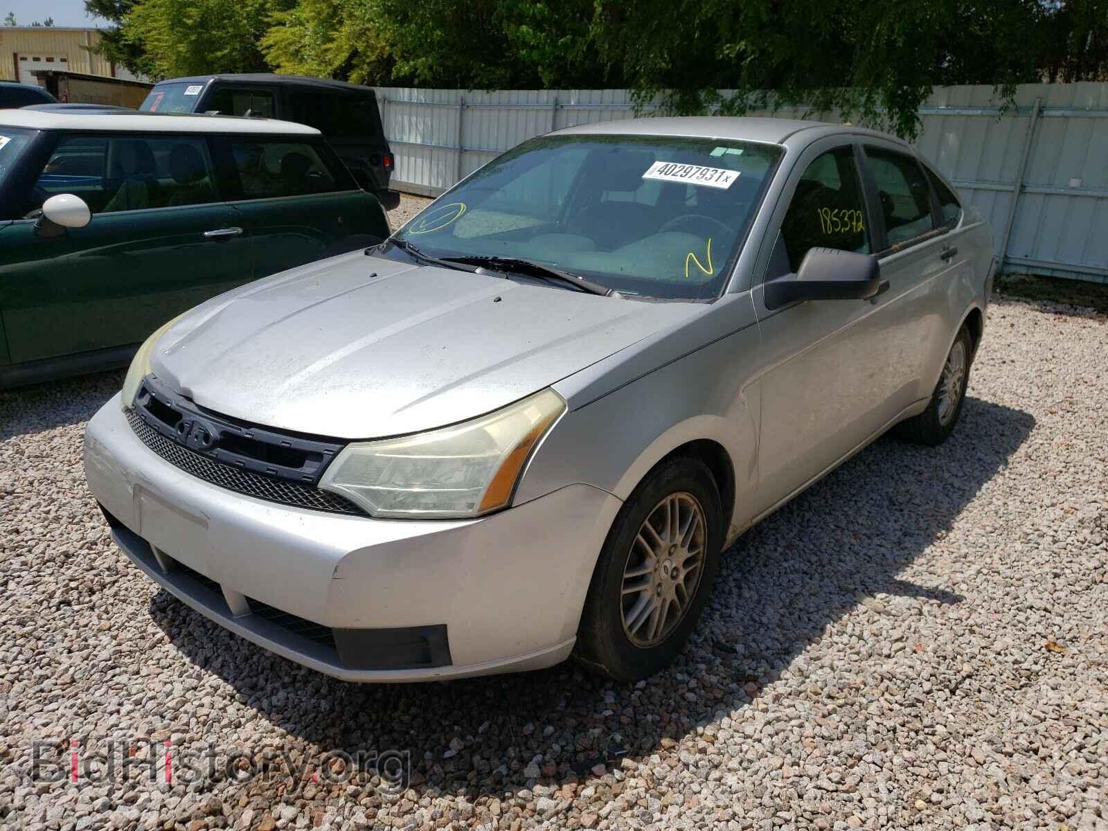 2010 FORD FOCUS - VIN: 1FAHP3FN0AW137446 - Фото 2