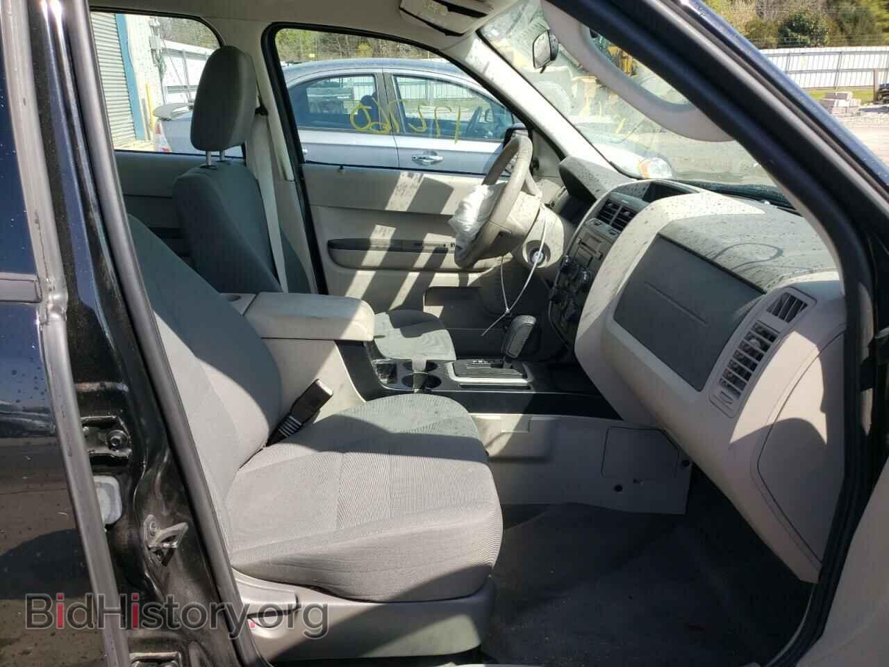 2011 FORD ESCAPE - VIN: 1FMCU0C77BKC54320 - Фото 5