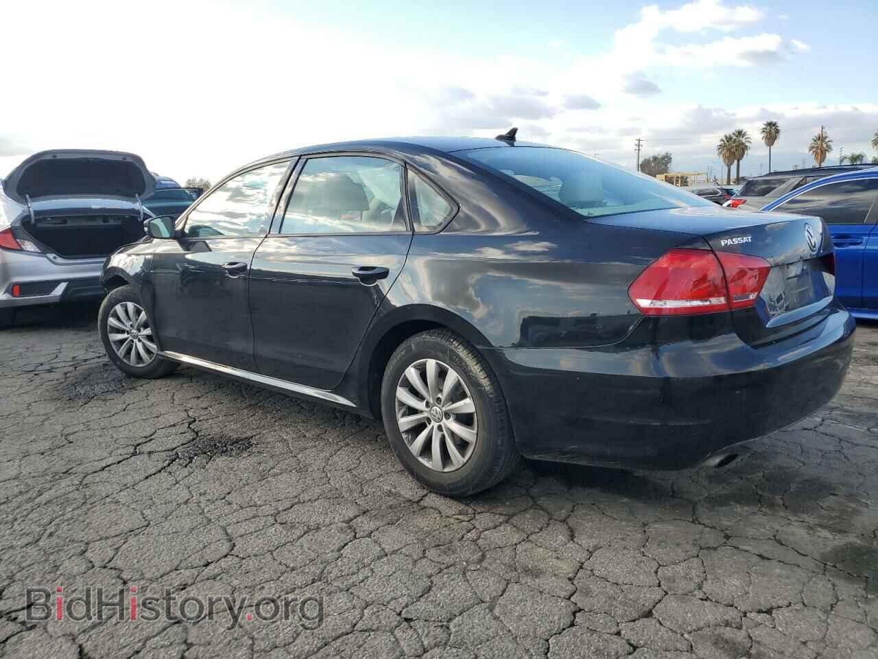 2015 VOLKSWAGEN PASSAT - VIN: 1VWAT7A37FC058009 - Фото 2