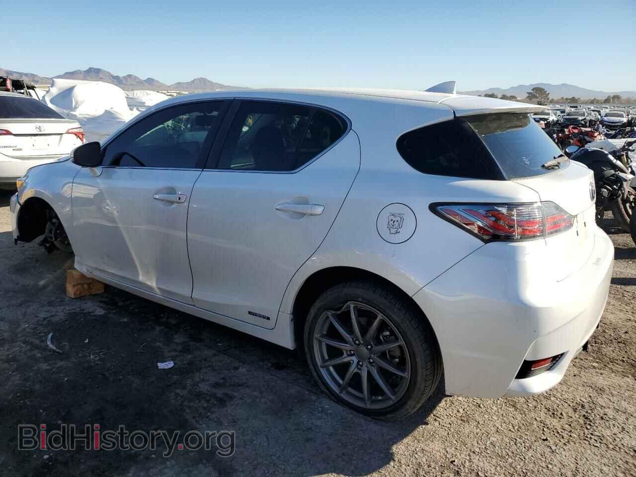 2014 LEXUS CT 200 - VIN: JTHKD5BH5E2195679 - Фото 2