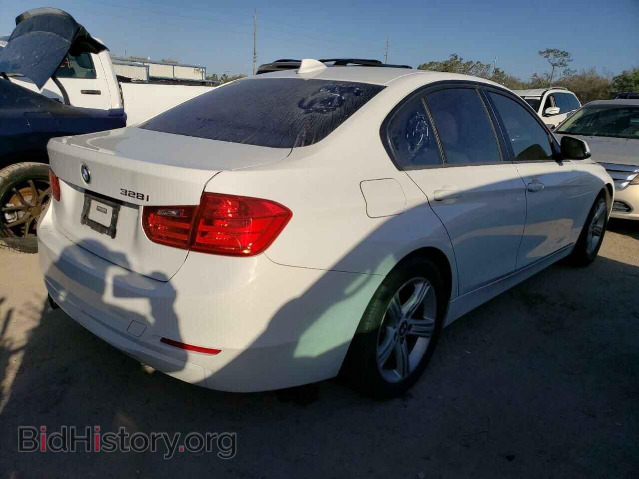 2013 BMW 3 SERIES - VIN: WBA3A5C51DF601562 - Фото 3
