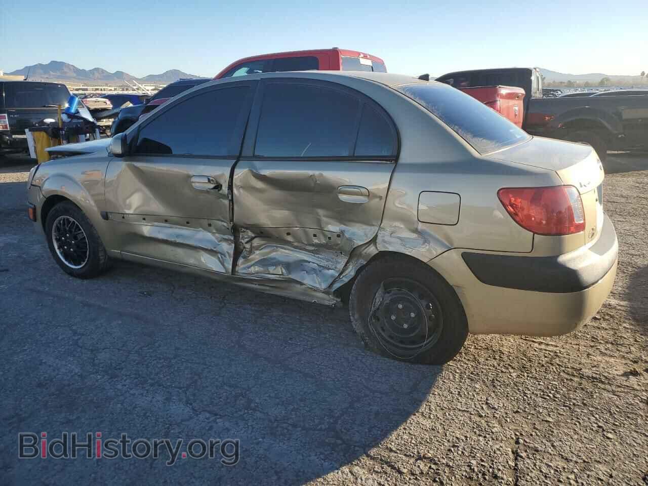 2007 KIA RIO - VIN: KNADE123776258911 - Photo 2
