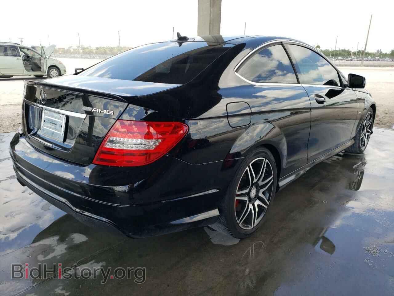 2013 MERCEDES-BENZ C-CLASS - VIN: WDDGJ4HB3DF972709 - Фото 4