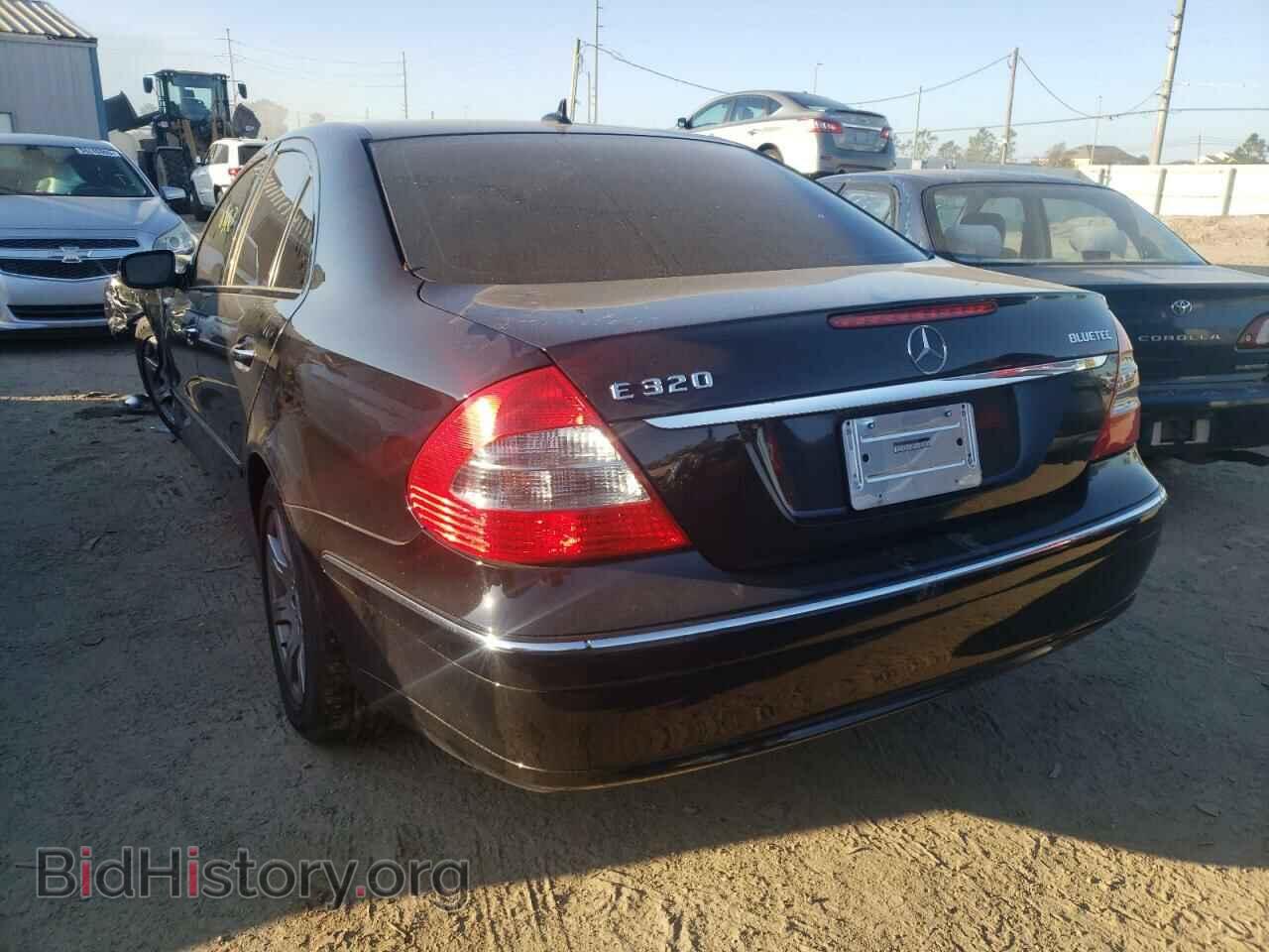 2008 MERCEDES-BENZ E-CLASS - VIN: WDBUF22X58B248295 - Photo 2