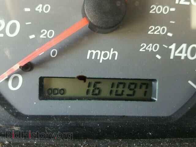 2000 MAZDA 626 - VIN: 1YVGF22C3Y5146627 - Фото 8