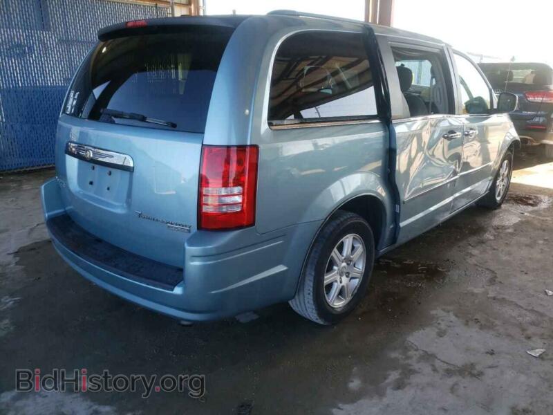 2010 Chrysler MINIVAN (VIN 2A4RR5D16AR176677) — photo 4 of 10