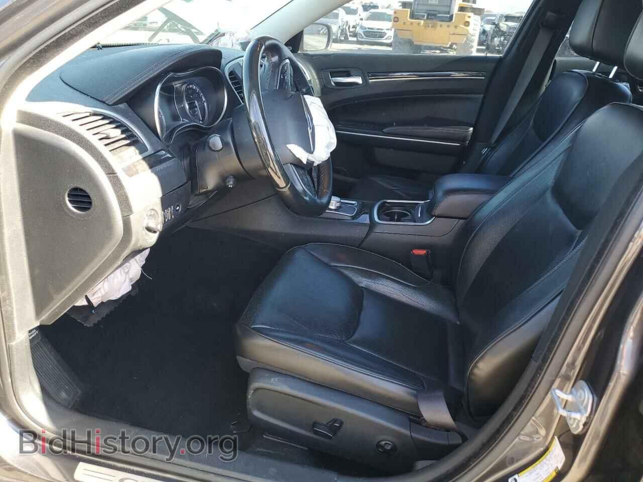 2019 CHRYSLER 300 - VIN: 2C3CCAEG8KH690583 - Фото 7