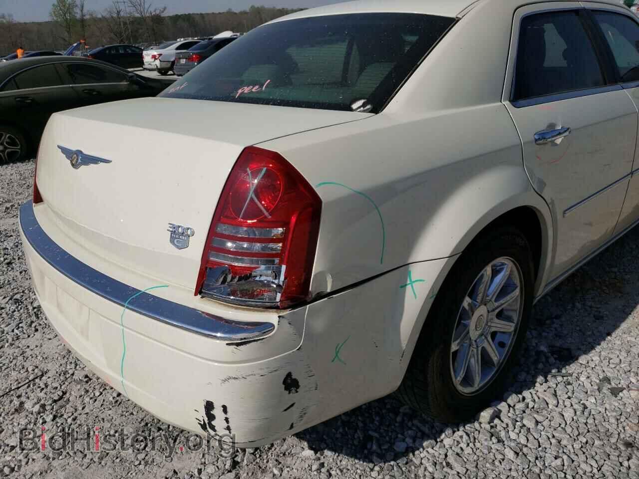 2006 CHRYSLER 300 - VIN: 2C3KA63H86H409351 - Фото 9
