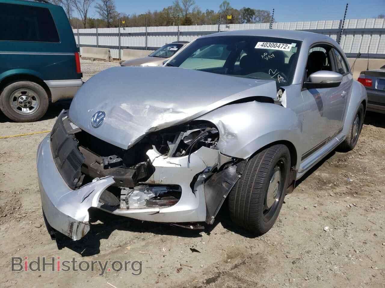 2014 VOLKSWAGEN BEETLE - VIN: 3VWJP7AT7EM614823 - Фото 2