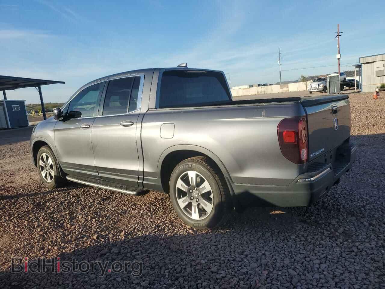 2017 HONDA RIDGELINE - VIN: 5FPYK2F66HB007625 - Фото 2