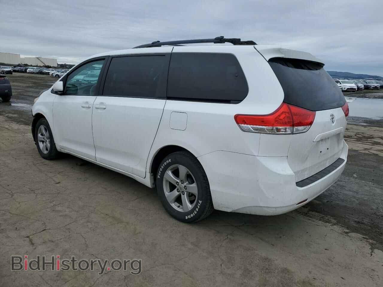 2012 TOYOTA All Models - VIN: 5TDKK3DC5CS275759 - Фото 2