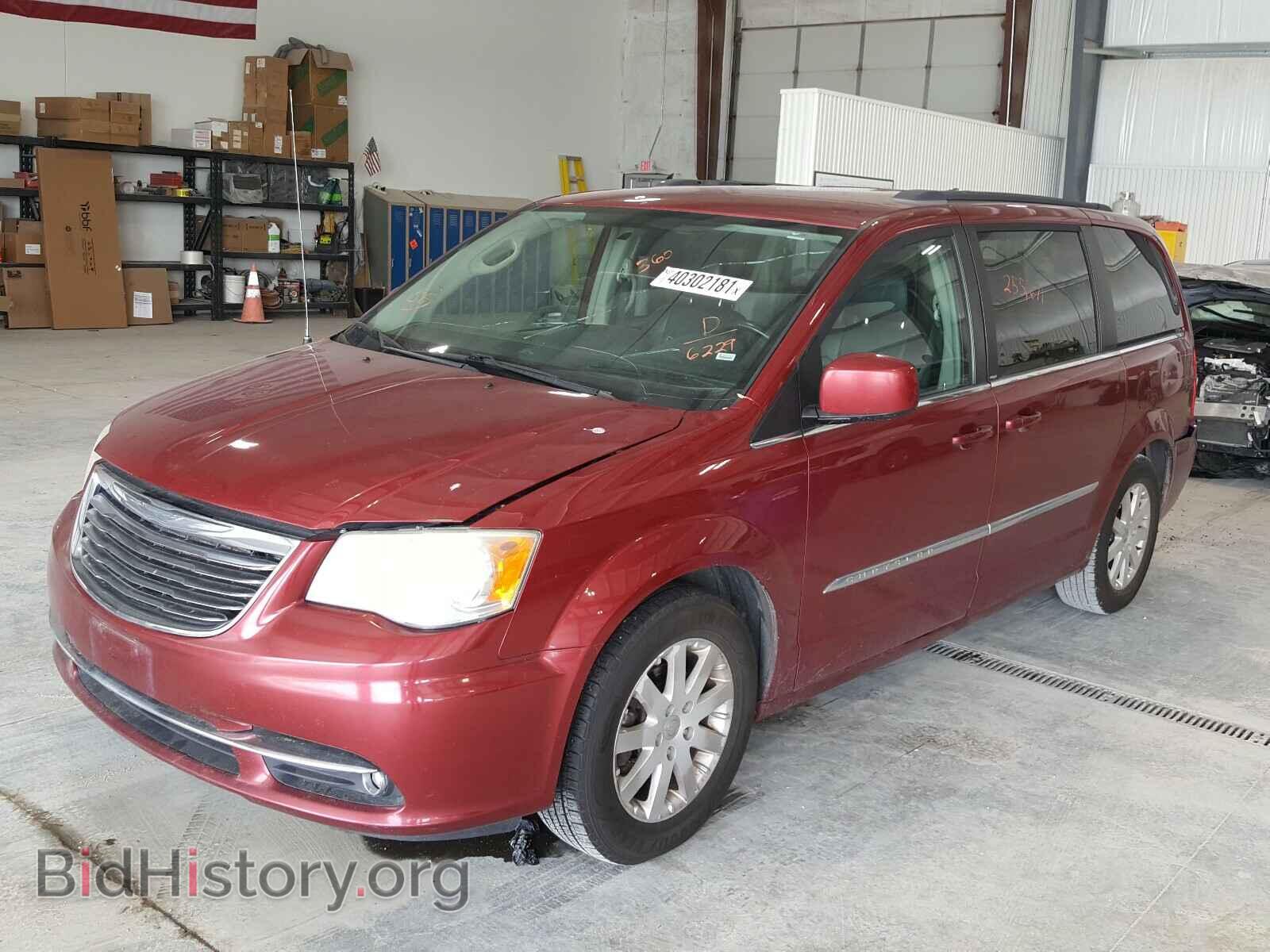 2011 CHRYSLER MINIVAN - VIN: 2A4RR8DG4BR676229 - Photo 2