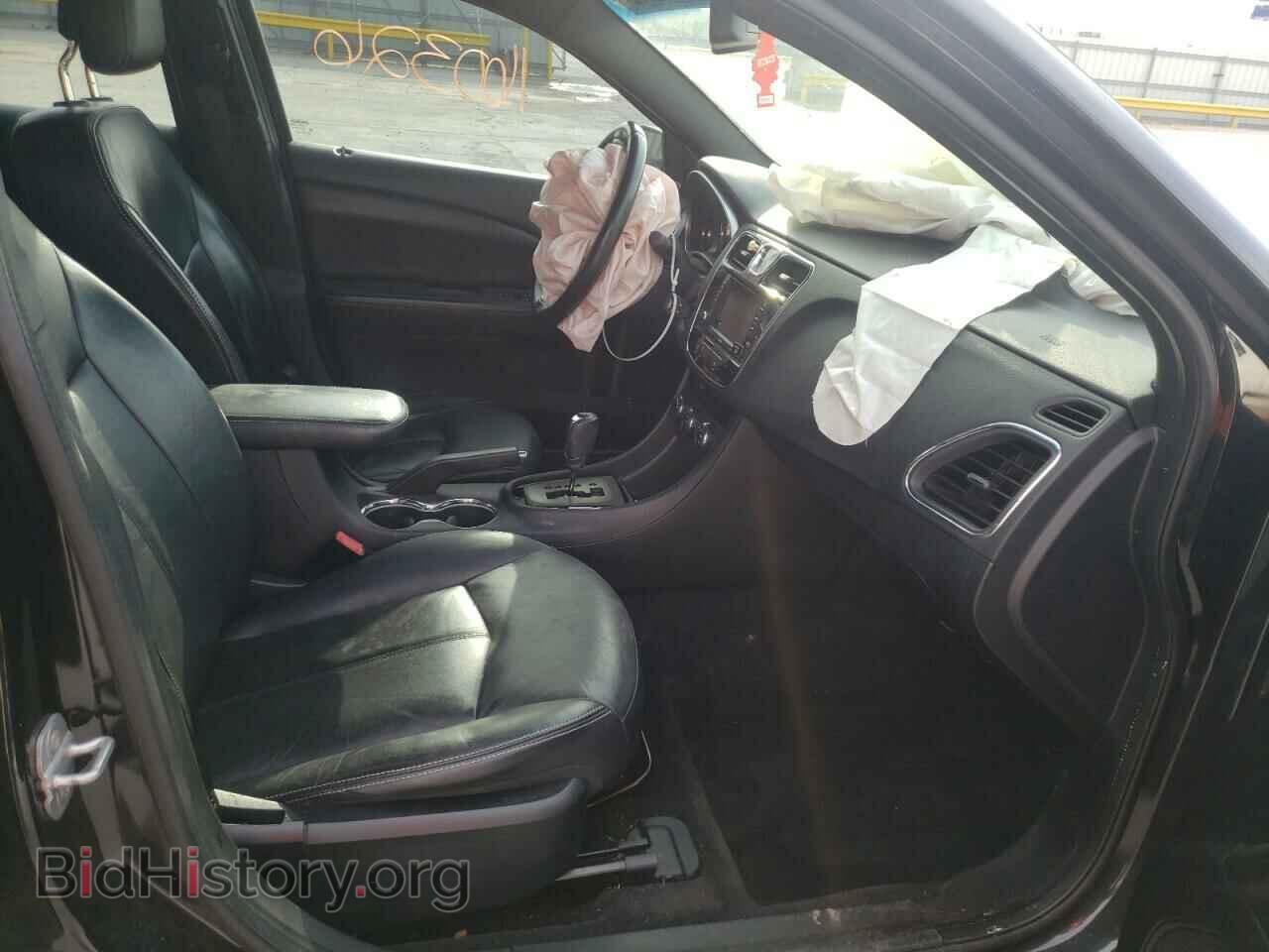2011 CHRYSLER 200 - VIN: 1C3BC2FB7BN518010 - Photo 5
