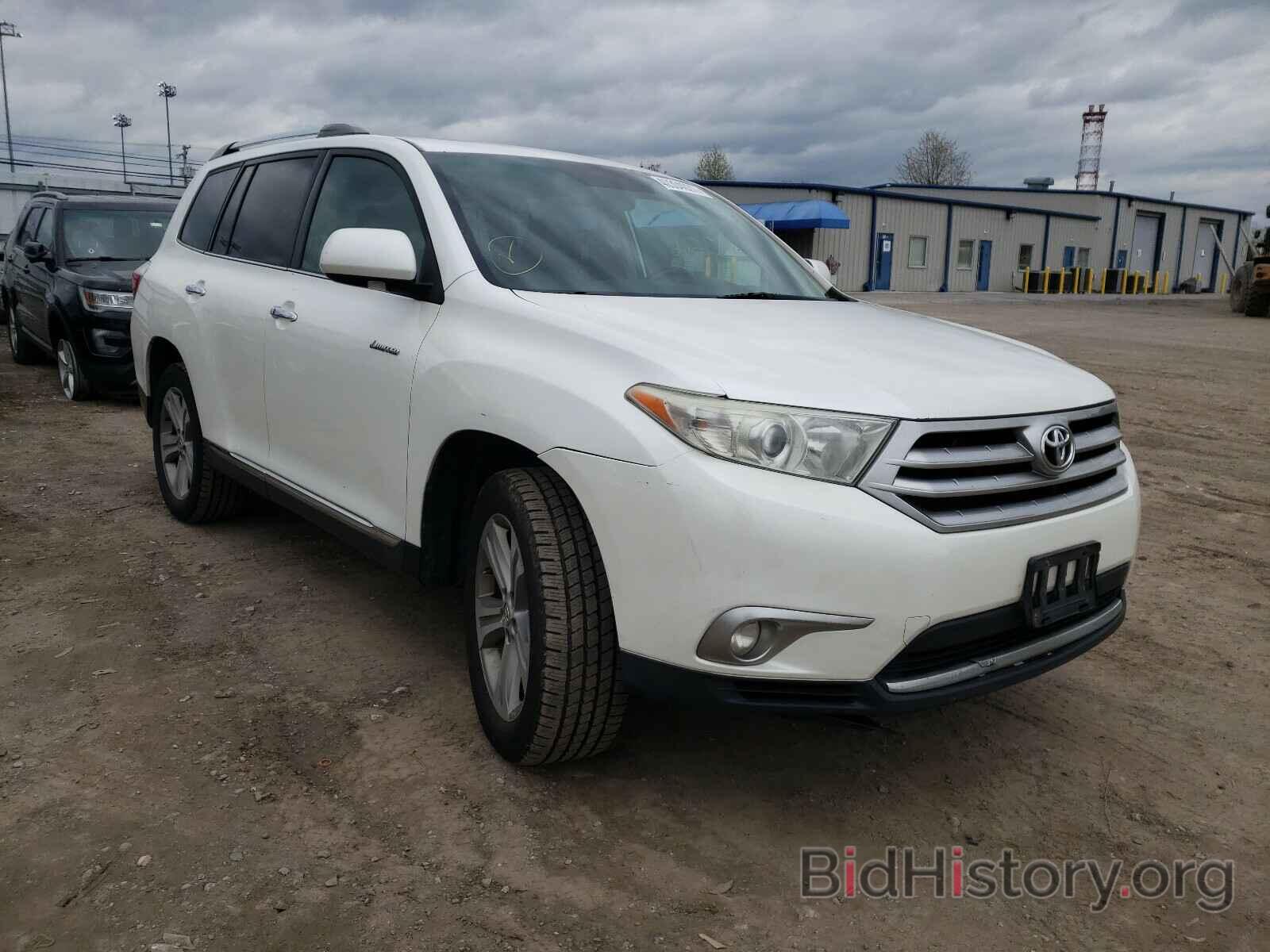 Photo 5TDDK3EH4DS215539 - TOYOTA HIGHLANDER 2013