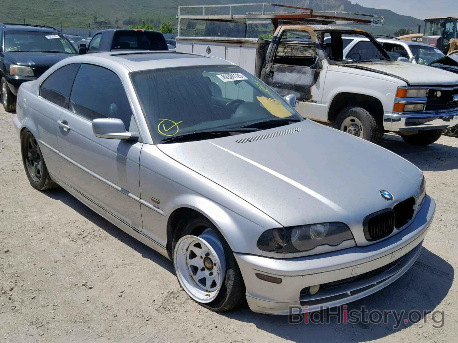 Photo WBABN33481JW48818 - BMW 325 CI 2001