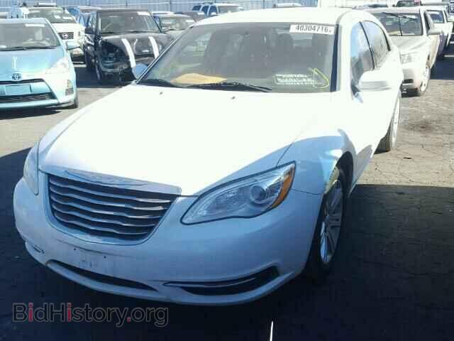 2013 CHRYSLER 200 - VIN: 1C3CCBAB2DN647836 - Фото 2