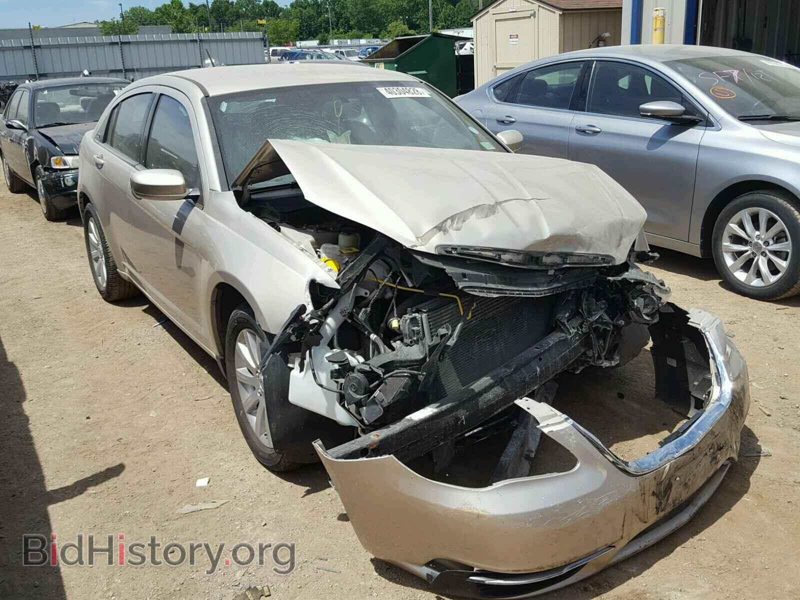 Фотография 1C3CCBBB2DN693889 - CHRYSLER 200 2013