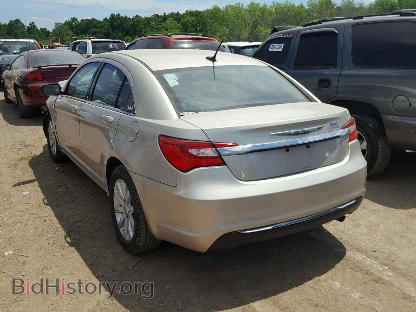 2013 CHRYSLER 200 - VIN: 1C3CCBBB2DN693889 - Фото 3