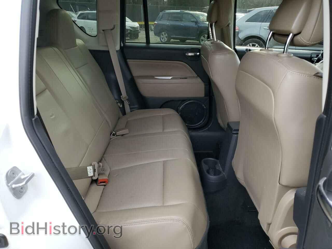 2014 JEEP COMPASS - VIN: 1C4NJDCBXED510752 - Photo 11
