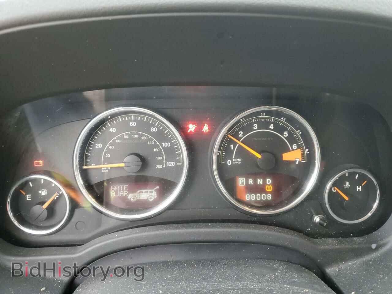 2014 JEEP COMPASS - VIN: 1C4NJDCBXED510752 - Photo 9