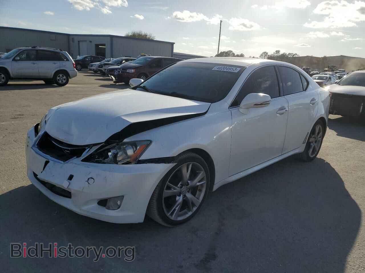 Photo JTHBF5C23A5107533 - LEXUS IS 2010
