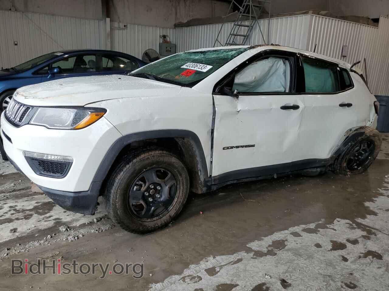 Фотография 3C4NJCAB4HT661078 - JEEP COMPASS 2017