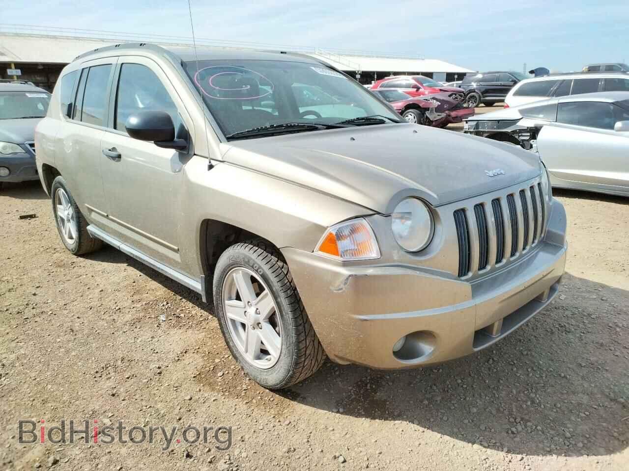 2008 JEEP COMPASS - VIN: 1J8FT47048D704598 - Photo 9