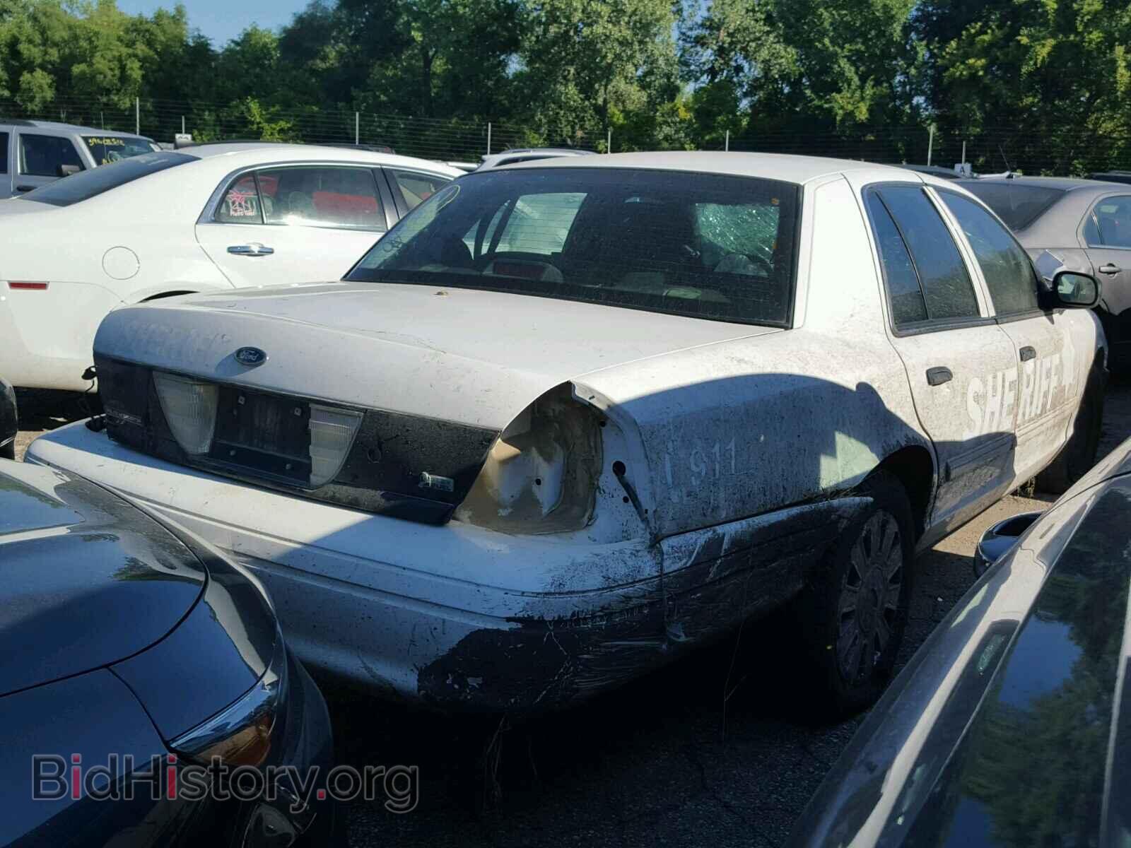 2011 FORD CROWN VIC - VIN: 2FABP7BV7BX112178 - Фото 4
