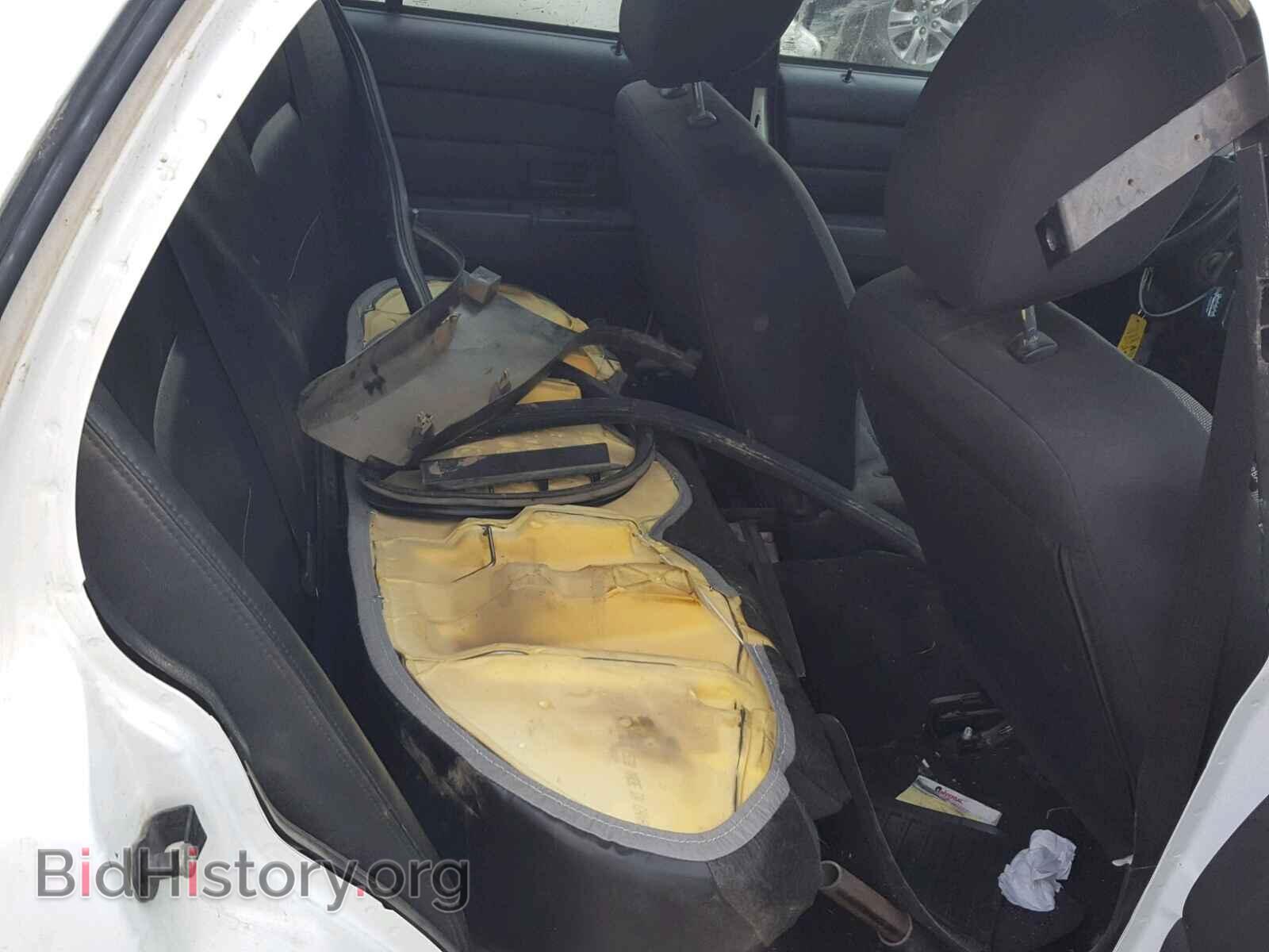 2011 FORD CROWN VIC - VIN: 2FABP7BV7BX112178 - Фото 6