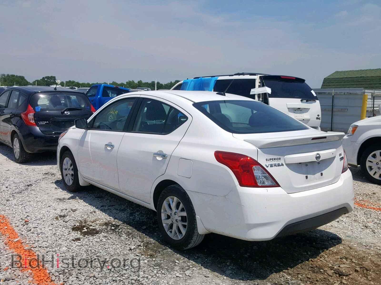 2017 NISSAN VERSA - VIN: 3N1CN7AP3HL890739 - Фото 3