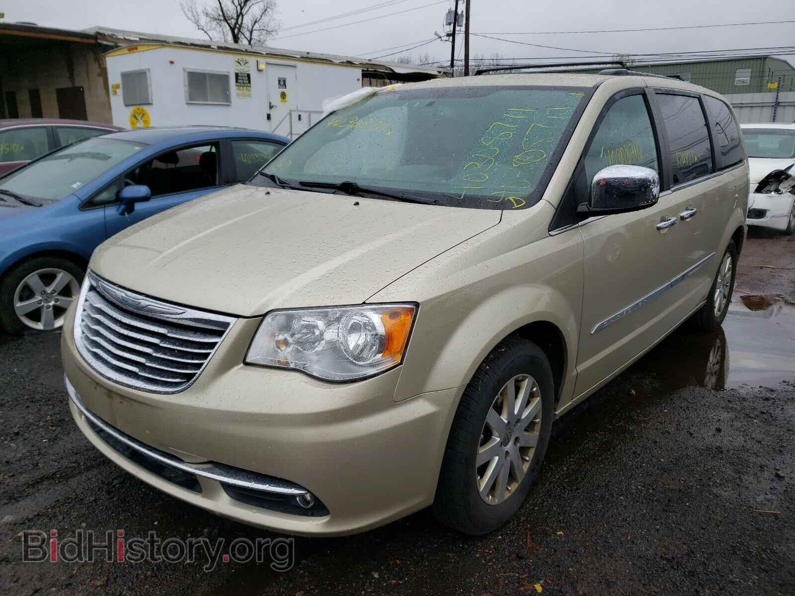 2011 CHRYSLER MINIVAN - VIN: 2A4RR8DG4BR619142 - Фото 2