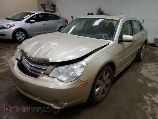 2010 CHRYSLER SEBRING - VIN: 1C3CC5FV1AN132164 - Фото 2