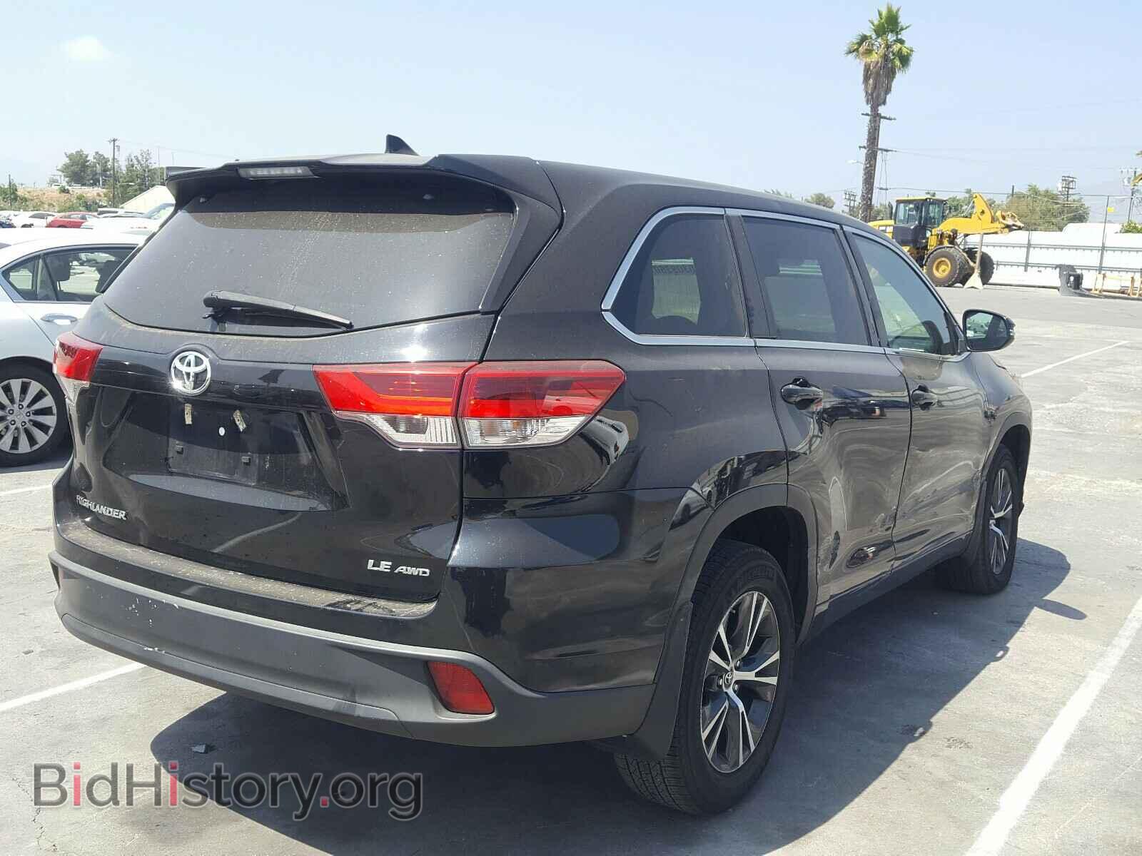 2017 TOYOTA HIGHLANDER - VIN: 5TDBZRFH1HS390437 - Фото 4