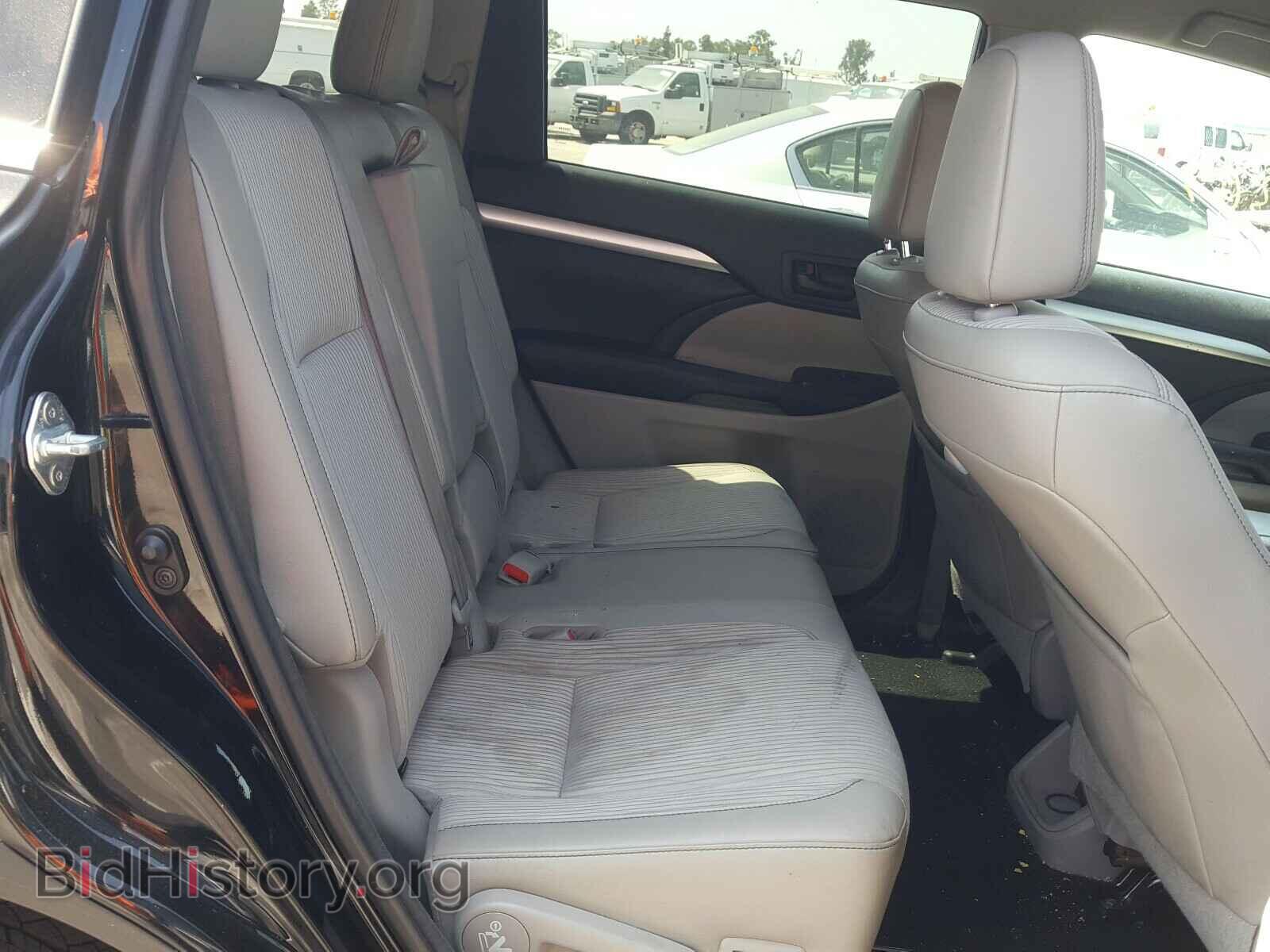 2017 TOYOTA HIGHLANDER - VIN: 5TDBZRFH1HS390437 - Фото 6
