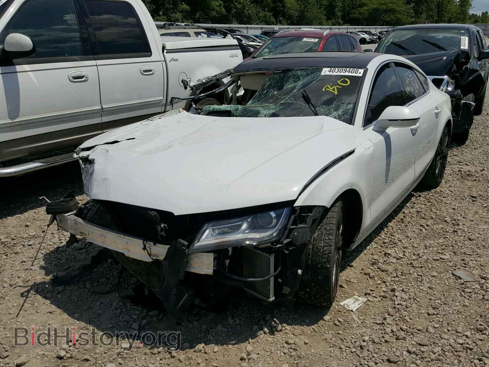 2012 AUDI A7 - VIN: WAUYGAFC8CN086586 - Фото 2