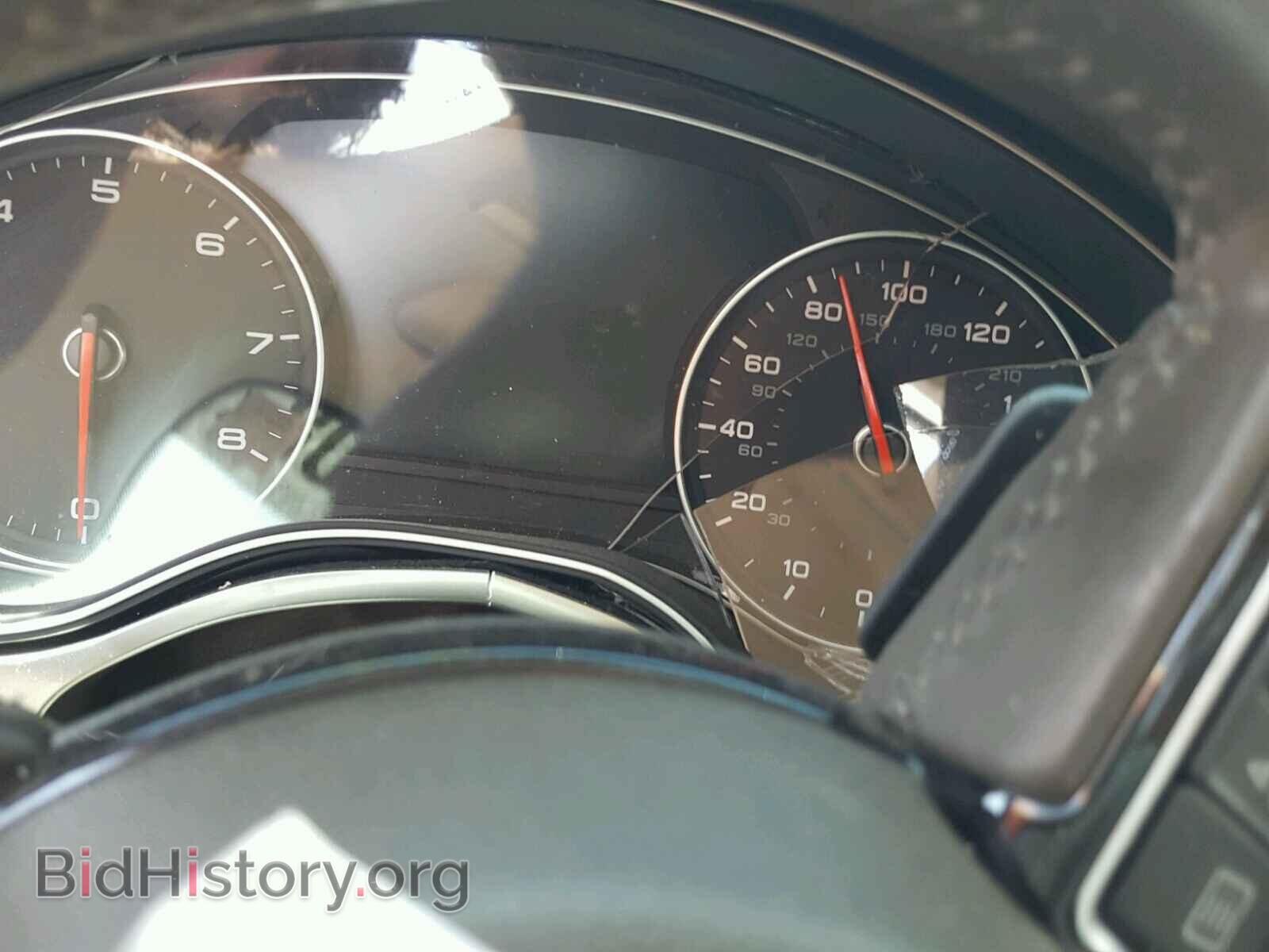 2012 AUDI A7 - VIN: WAUYGAFC8CN086586 - Фото 8