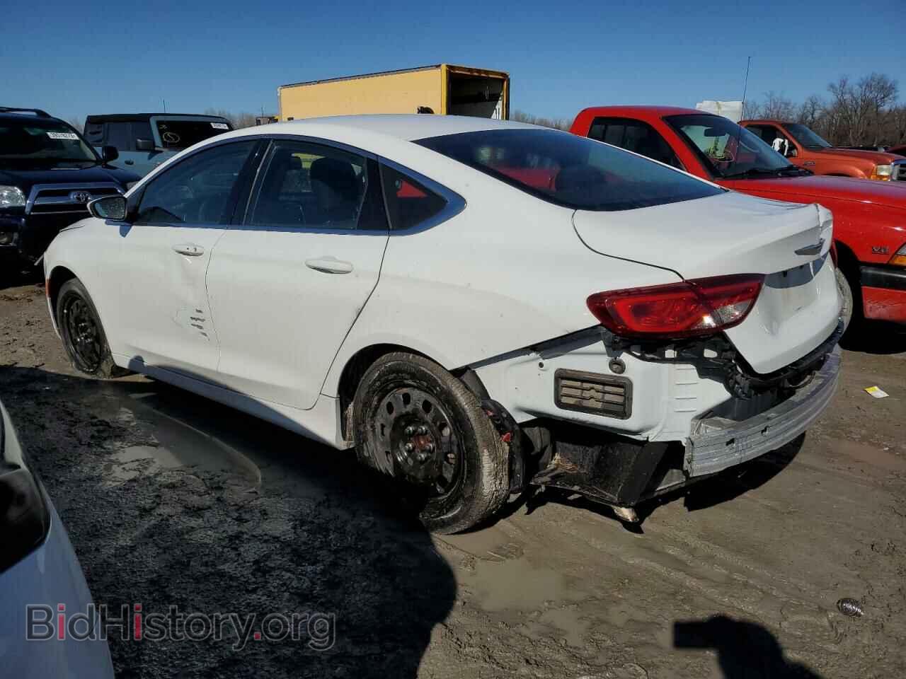 2016 CHRYSLER 200 - VIN: 1C3CCCFB0GN181858 - Фото 2