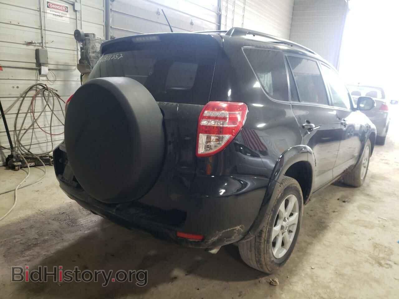 2011 TOYOTA RAV4 - VIN: 2T3YF4DV2BW075196 - Фото 4