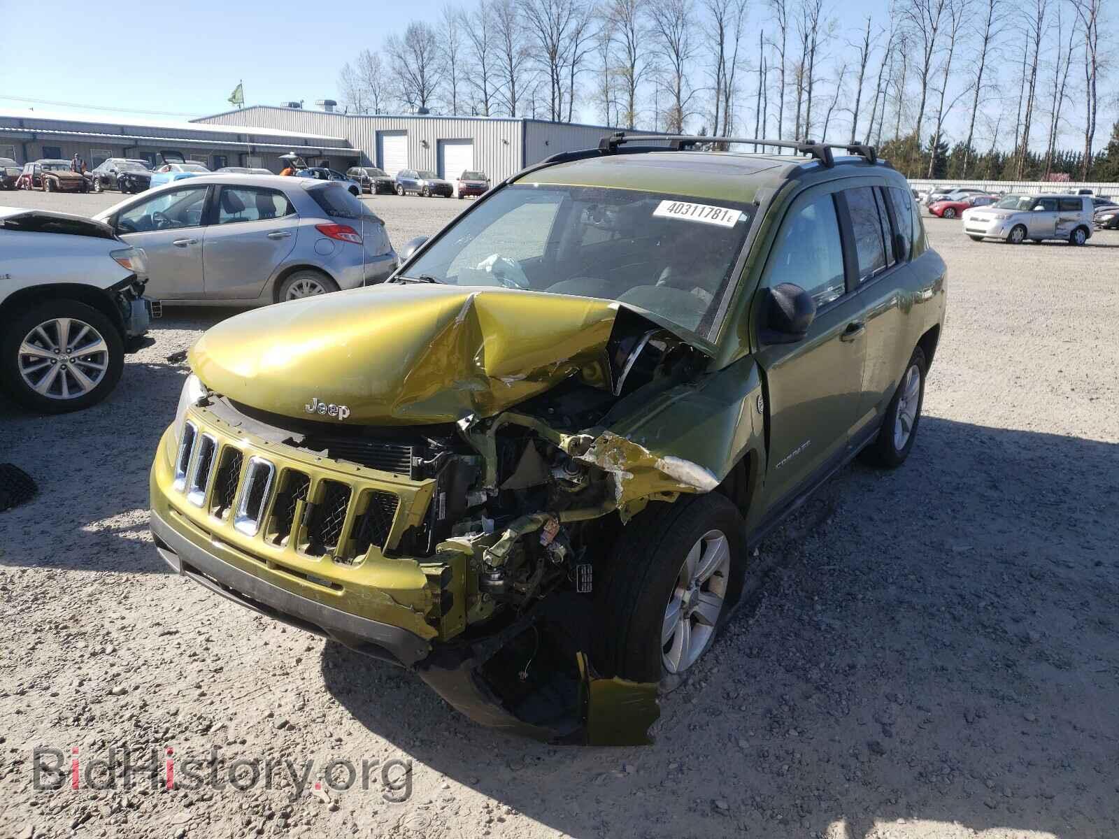 2012 JEEP COMPASS - VIN: 1C4NJDEB0CD675249 - Photo 2