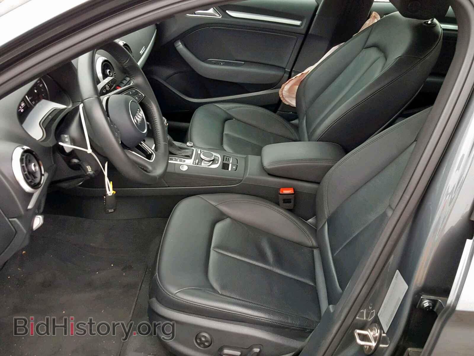 2017 AUDI A3 - VIN: WAUAUGFF7H1037062 - Фото 5