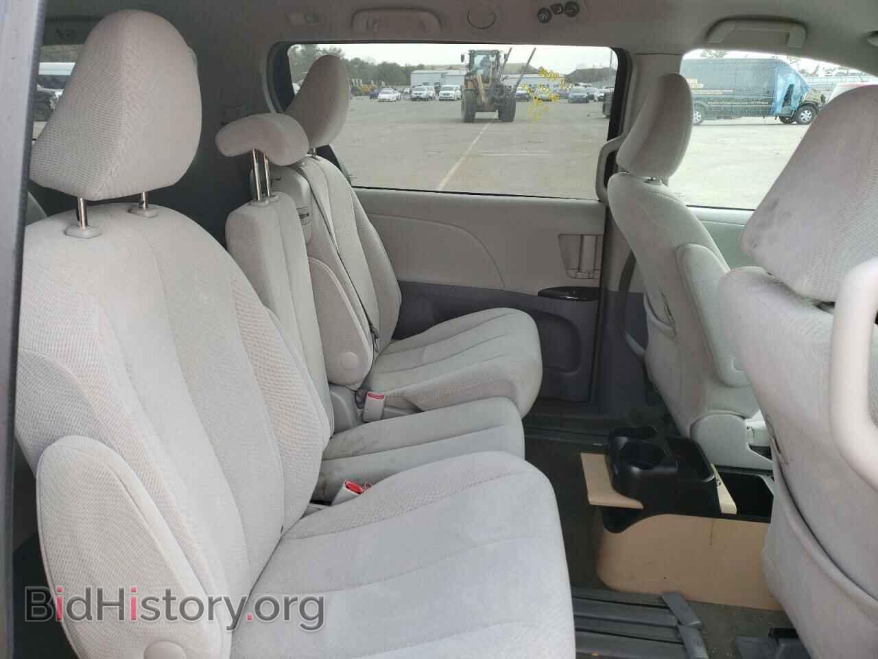 2012 TOYOTA SIENNA - VIN: 5TDKA3DC2CS013653 - Фото 11